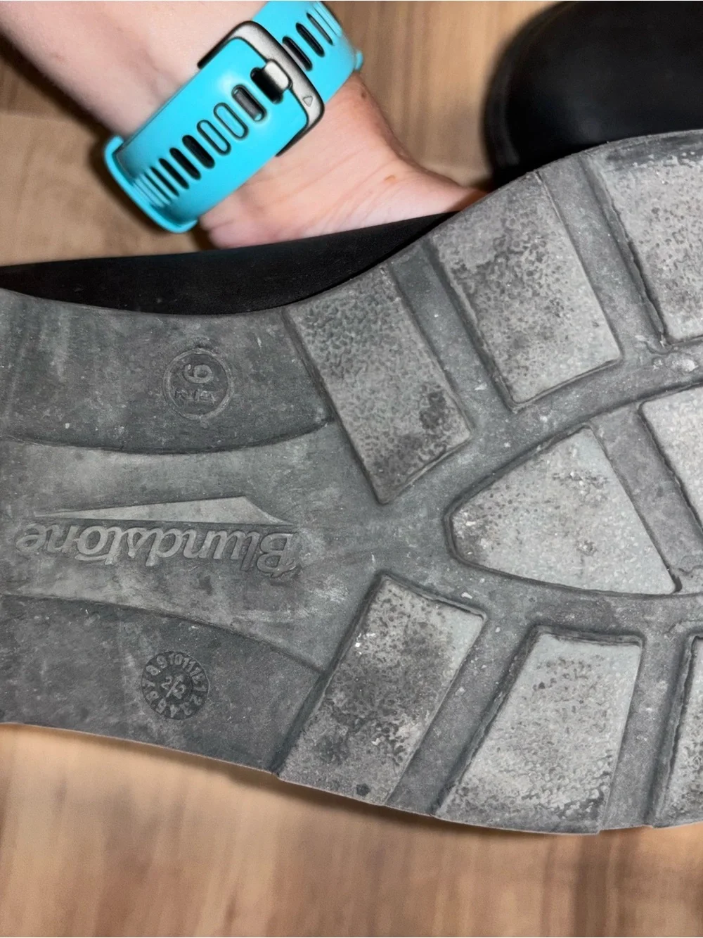 Blundstone sturdy boots